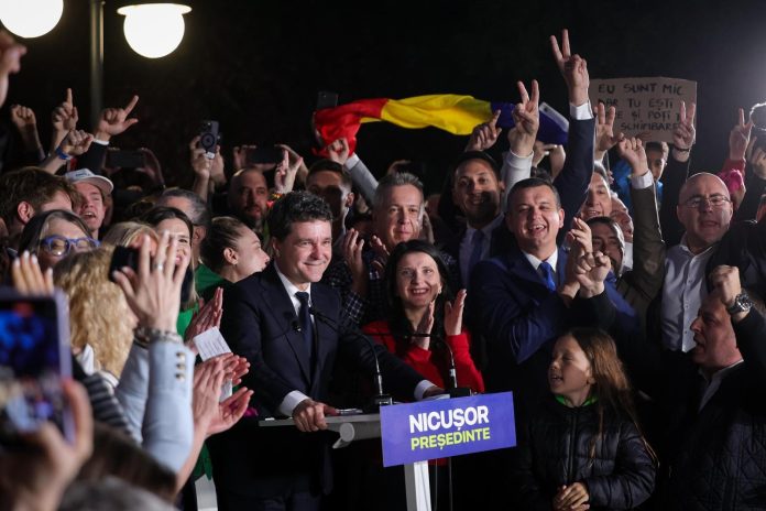 Imaginile victoriei! Nicușor Dan, președinte! 2